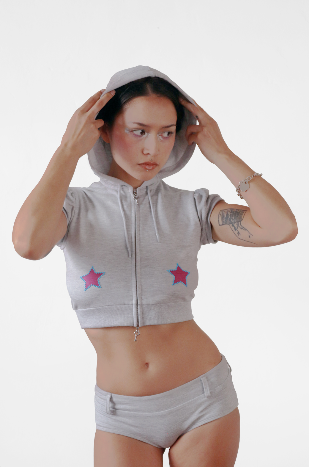 CROP STAR HOODIE