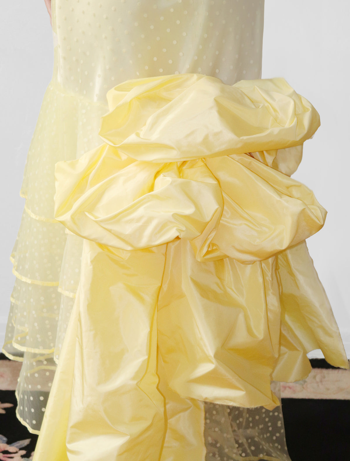 LISPECTOR GOWN