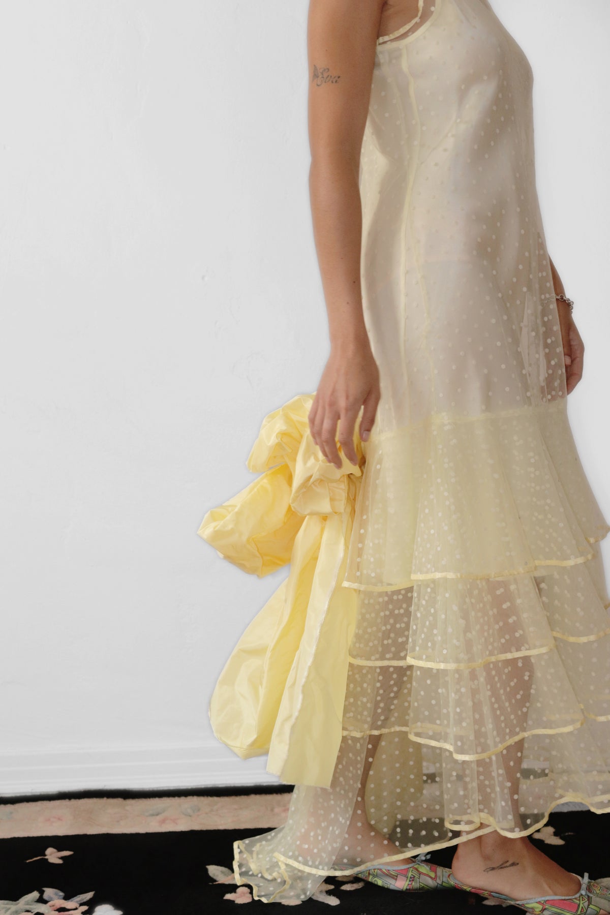 LISPECTOR GOWN