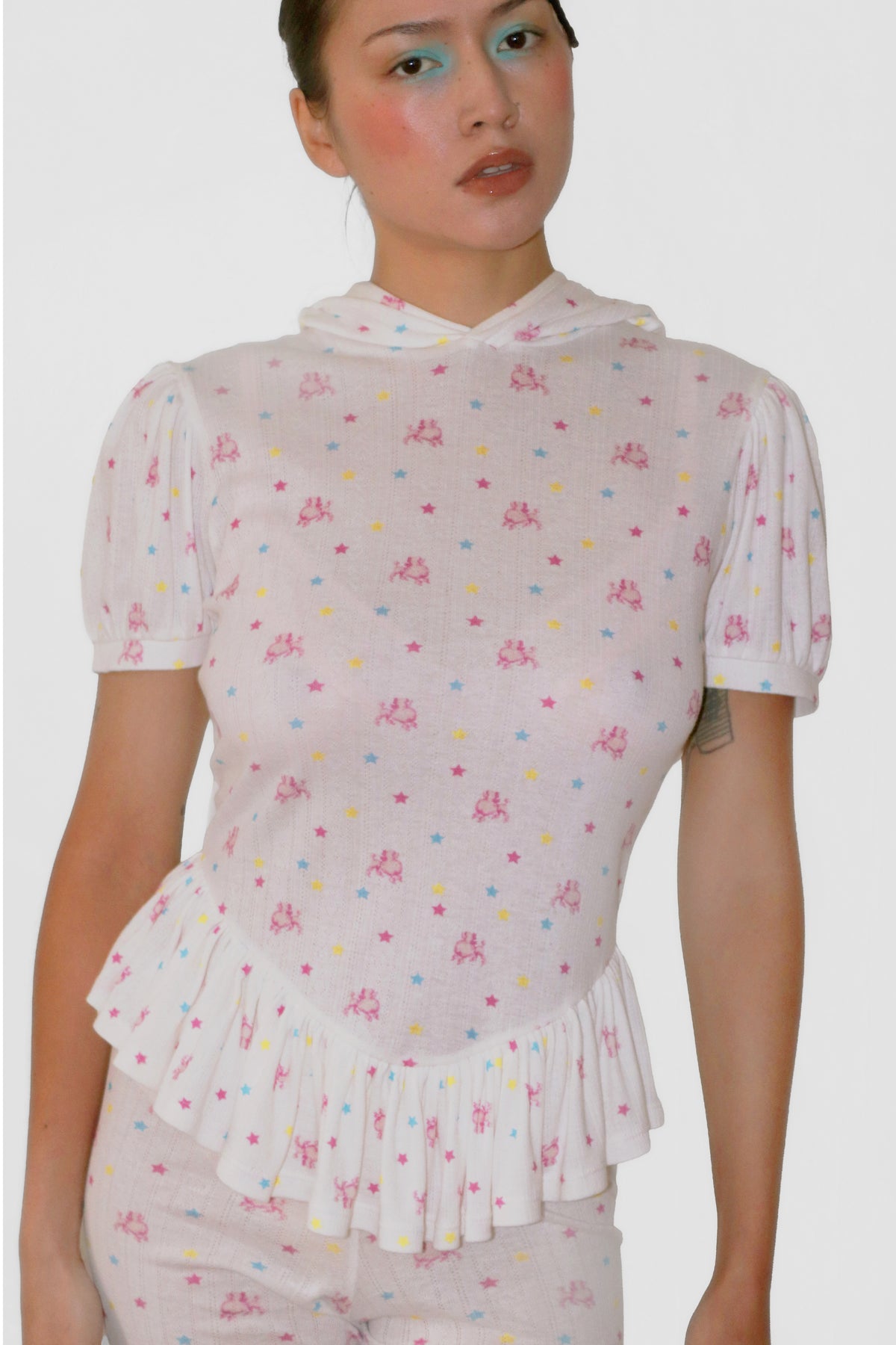 POINTELLE PEPLUM HOODIE